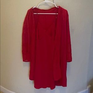 Two pieces 100% silk sleep wear